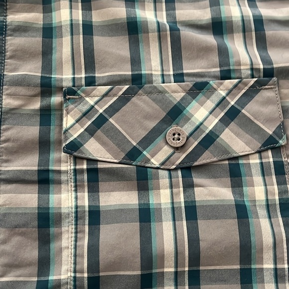 Patagonia Men High Moss Shirt Size M - Picture 6 of 9